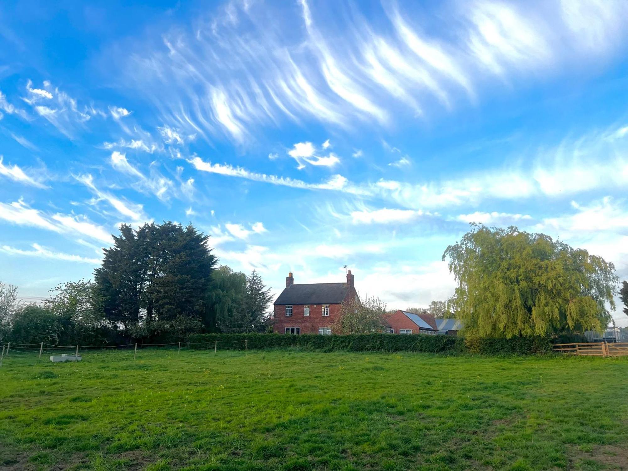 Hotel Wellbet Farm Swinderby Esterno foto